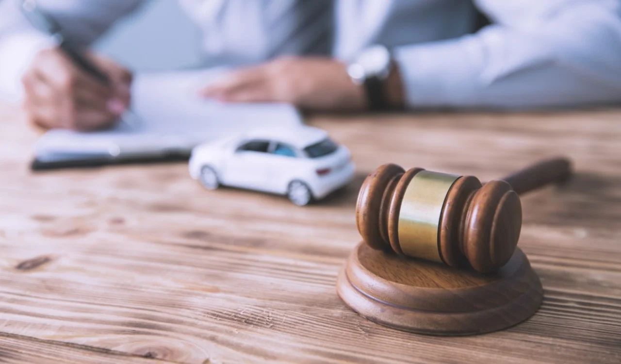 انواع کلاهبرداری در خرید و فروش خودرو یا ماشین